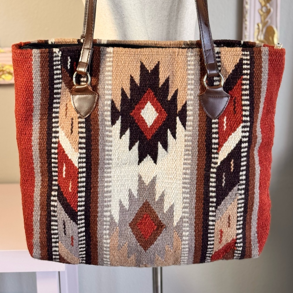 Southwest Style Carpet Bag Tote with Leather Straps - Picture 4 of 8